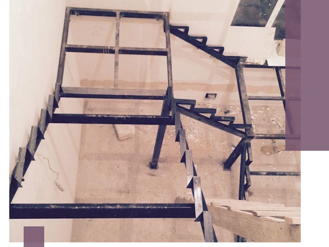 Монтаж лестниц на металлокаркасе в Владикавказе быстро и качественно