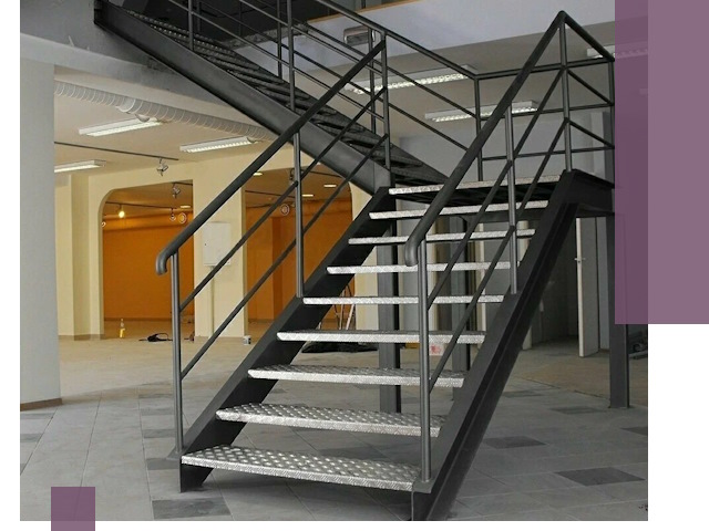 Лестницы для офиса в Владикавказе: изготовление, монтаж, демонтаж