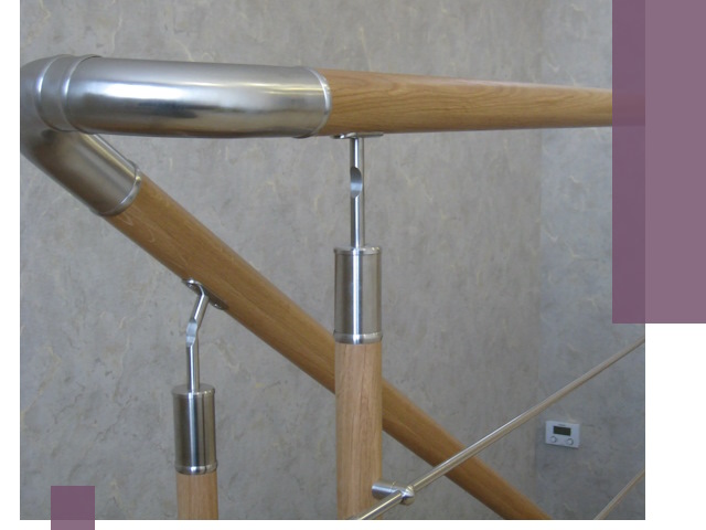 Комбинированные перила на заказ в Владикавказе — монтаж и производство