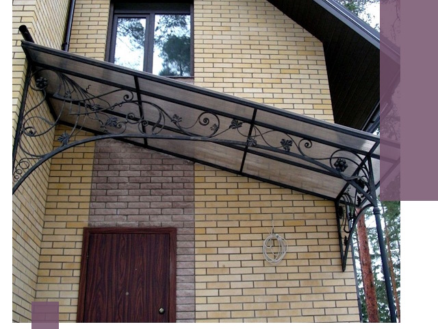 Односкатные козырьки из металла под ключ в Владикавказе